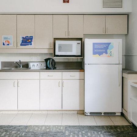 Pacific Spirit Hostel فانكوفر المظهر الخارجي الصورة